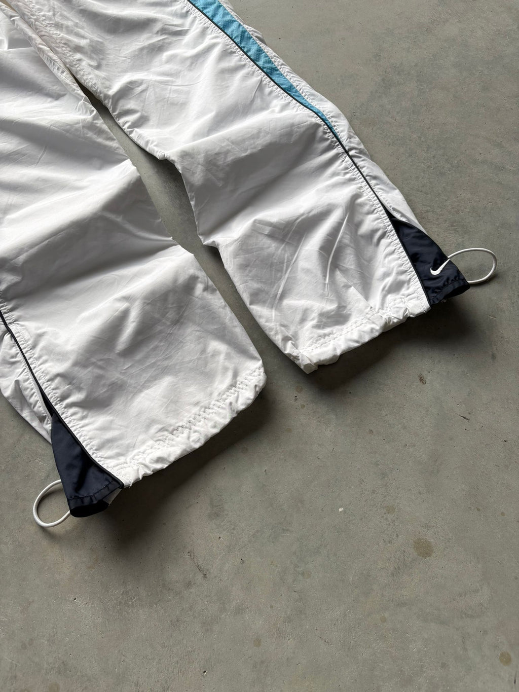 Vintage Nike Premium Trackpants I L