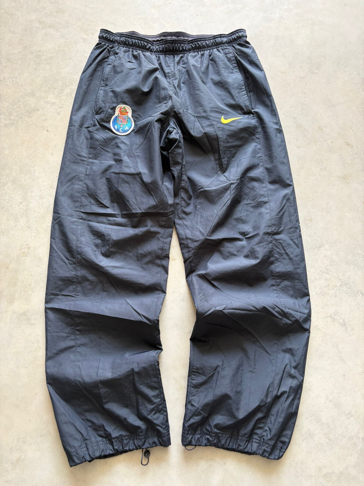 Nike x Porto Trackpants I M