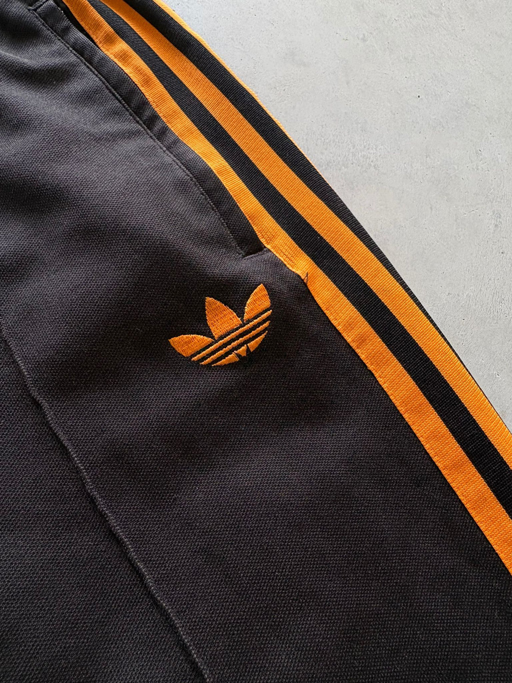 Vintage Adidas Trackpants I S